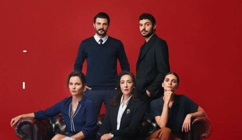 مسلسل الغرفة الحمراء 2 الحلقة 43 الثالثة والاربعون مترجمة